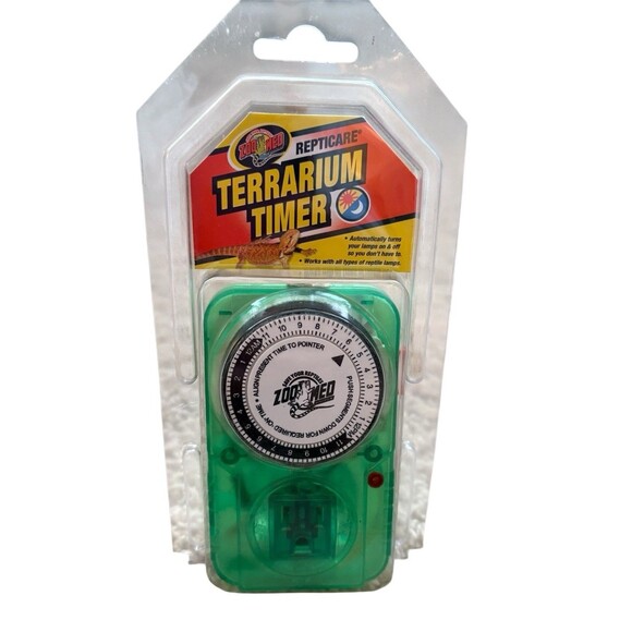 Terrarium Timer for Reptile Lighting 24 Hour Day Night Cycle Programmable New! - Picture 1 of 7